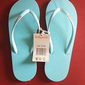 NWT Feelgoodz Slimz Flip Flopz